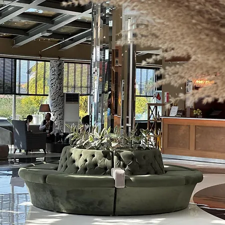 Airport Lykia Thermal & Отель