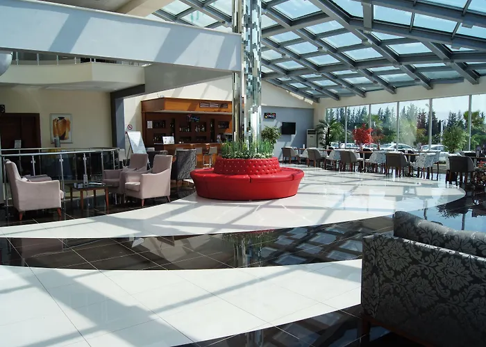 Airport Lykia Thermal & Hotell 4*