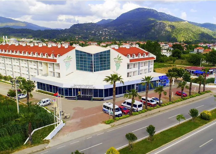 Hotell Airport Lykia Thermal & 4*